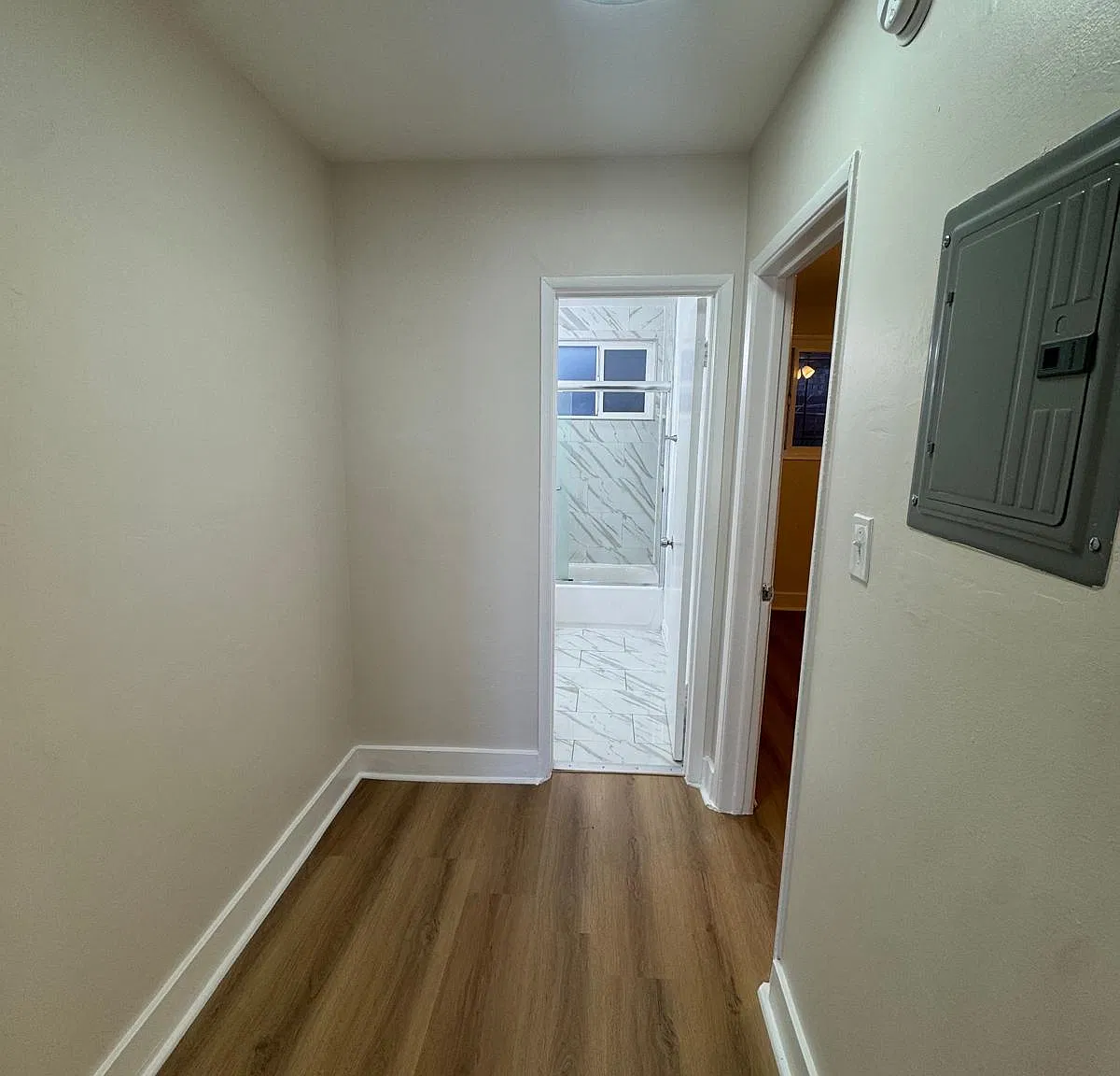 1 bed, 665 sqft, $2,000 — Photo 4