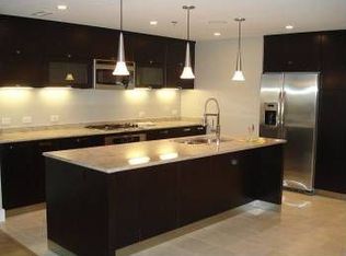 2132 S Michigan Ave, Chicago, IL 60616