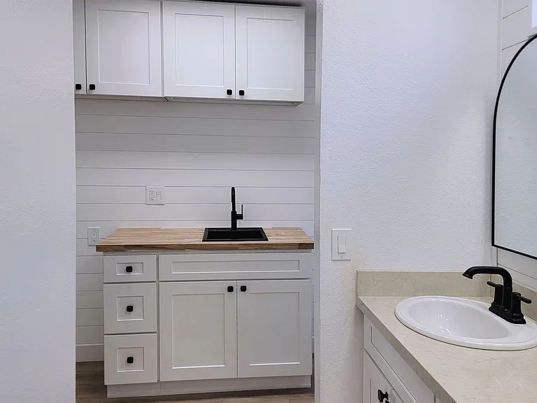 5122 Dunbar Dr #2 — Photo 16