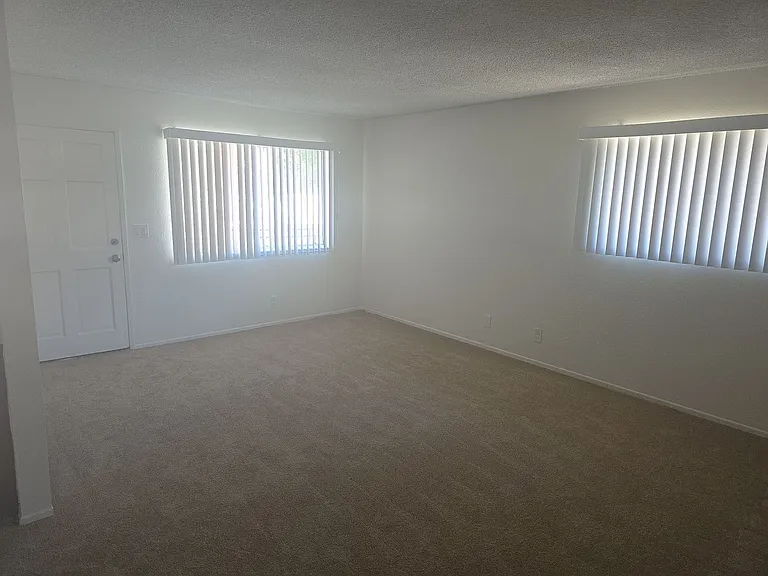 2577 Anchor Ave — Photo 8