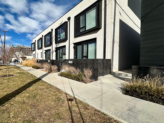 2nd image of 3400 Lawrence St #1187