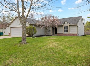 705 N Shore Blvd, Franklin, IN 46131