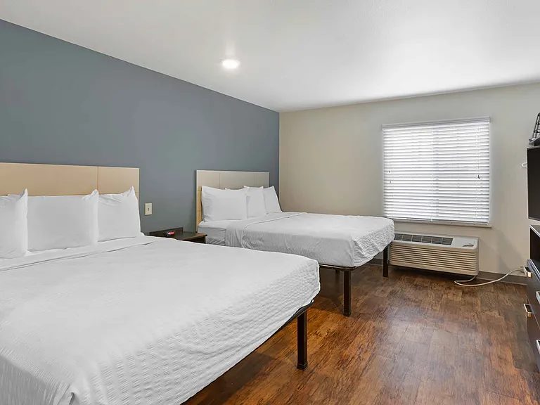 Studio Suite - 2 Queen Beds