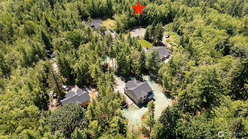 3rd image of 19422 Kamden Court