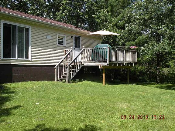 3rd image of 1006 Hudson Ave