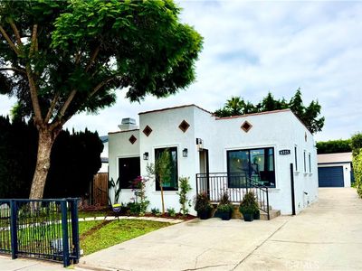 6325 Long St, Los Angeles, CA, 90043