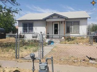 507 N 5th St, Carlsbad, NM 88220