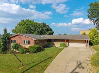 138 Green Dr, Pittsburgh, PA 15236