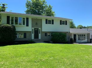 2784 Brunner Rd, Emmaus, PA 18049