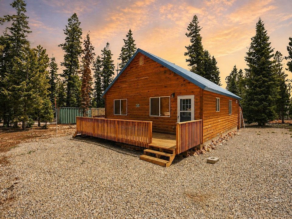 1st image of 228 E Quaking Aspen Dr
