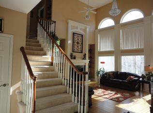 1502 Nottingham Dr, Warrensburg, MO 64093