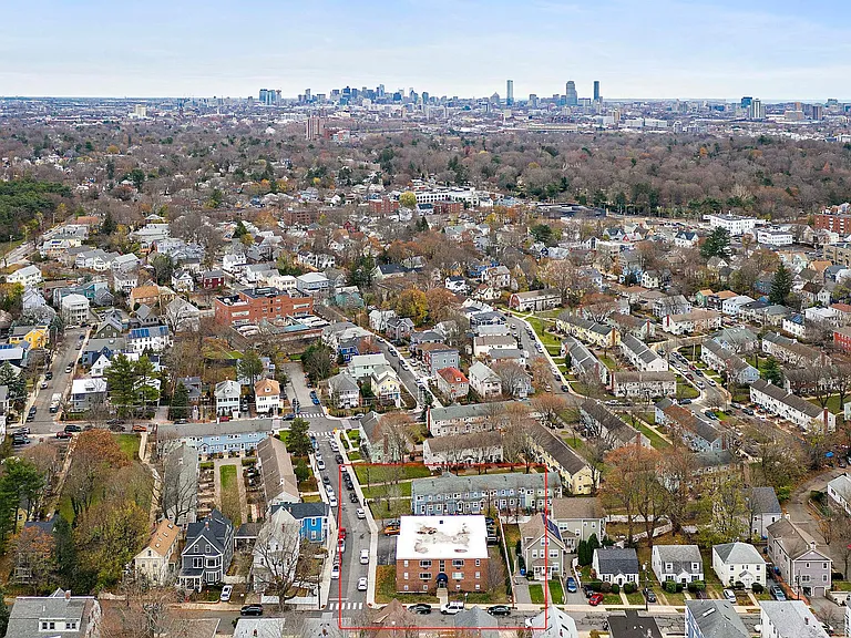 71 Oxford Ave #3 — Photo 1