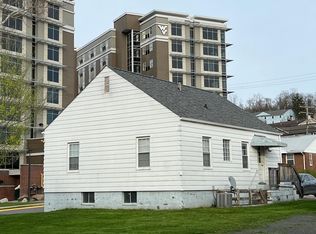 413 Oakland St, Morgantown, WV 26505