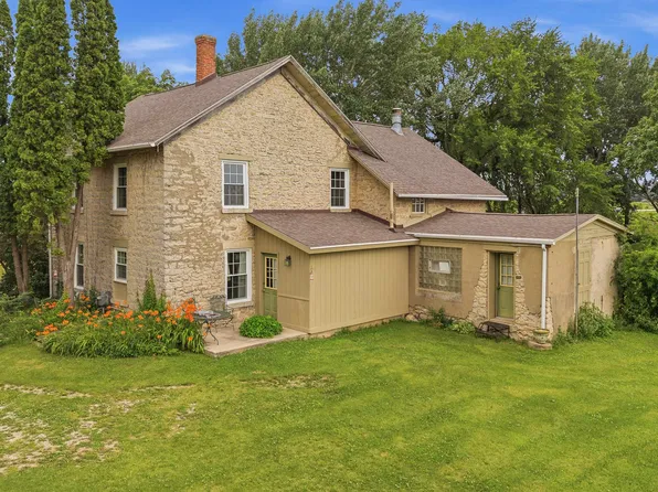 N9544 Highway 151, Beaver Dam, WI 53916