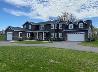 5725 Goodrich Rd #1, Clarence Center, NY 14032