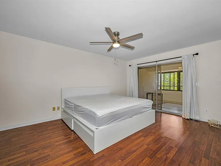 2581 Countryside Blvd #304 — Photo 15
