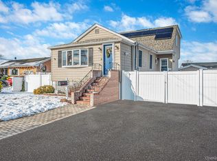 1560 A St, West Babylon, NY 11704