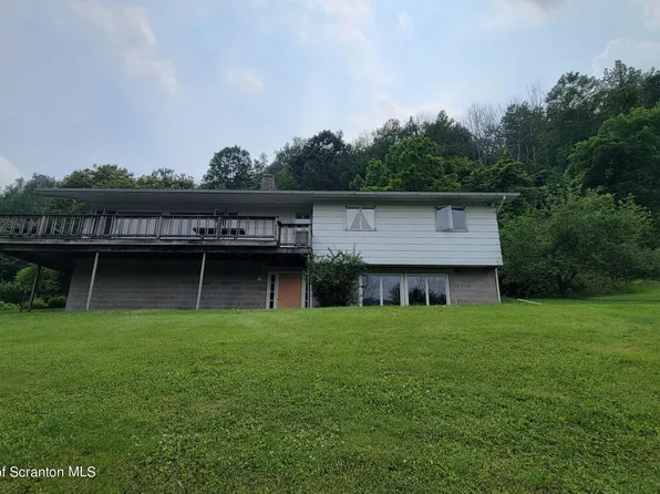 8593 State Route 106, Kingsley, PA 18826
