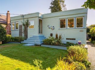 865 Bank St, Victoria, BC V8S4A8