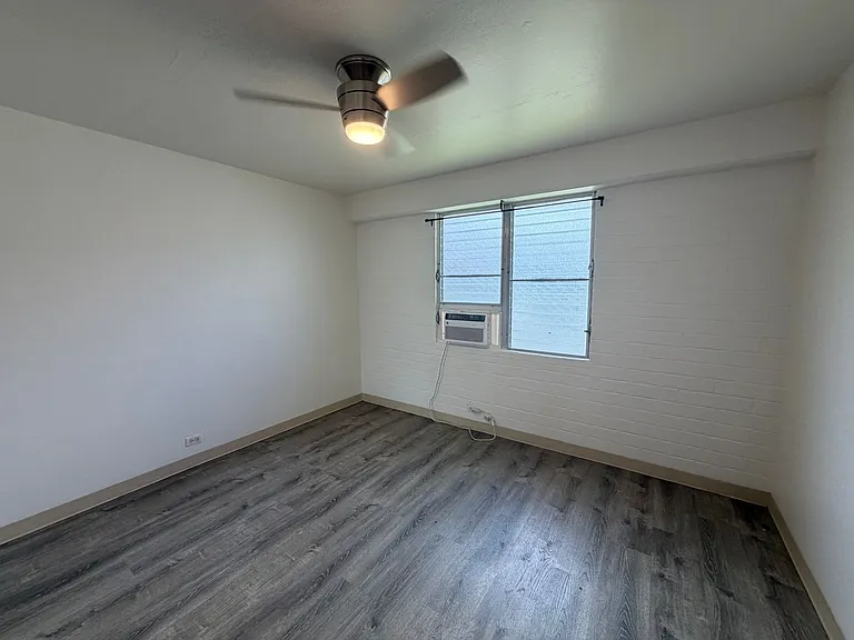 1621 Anapuni St — Photo 5