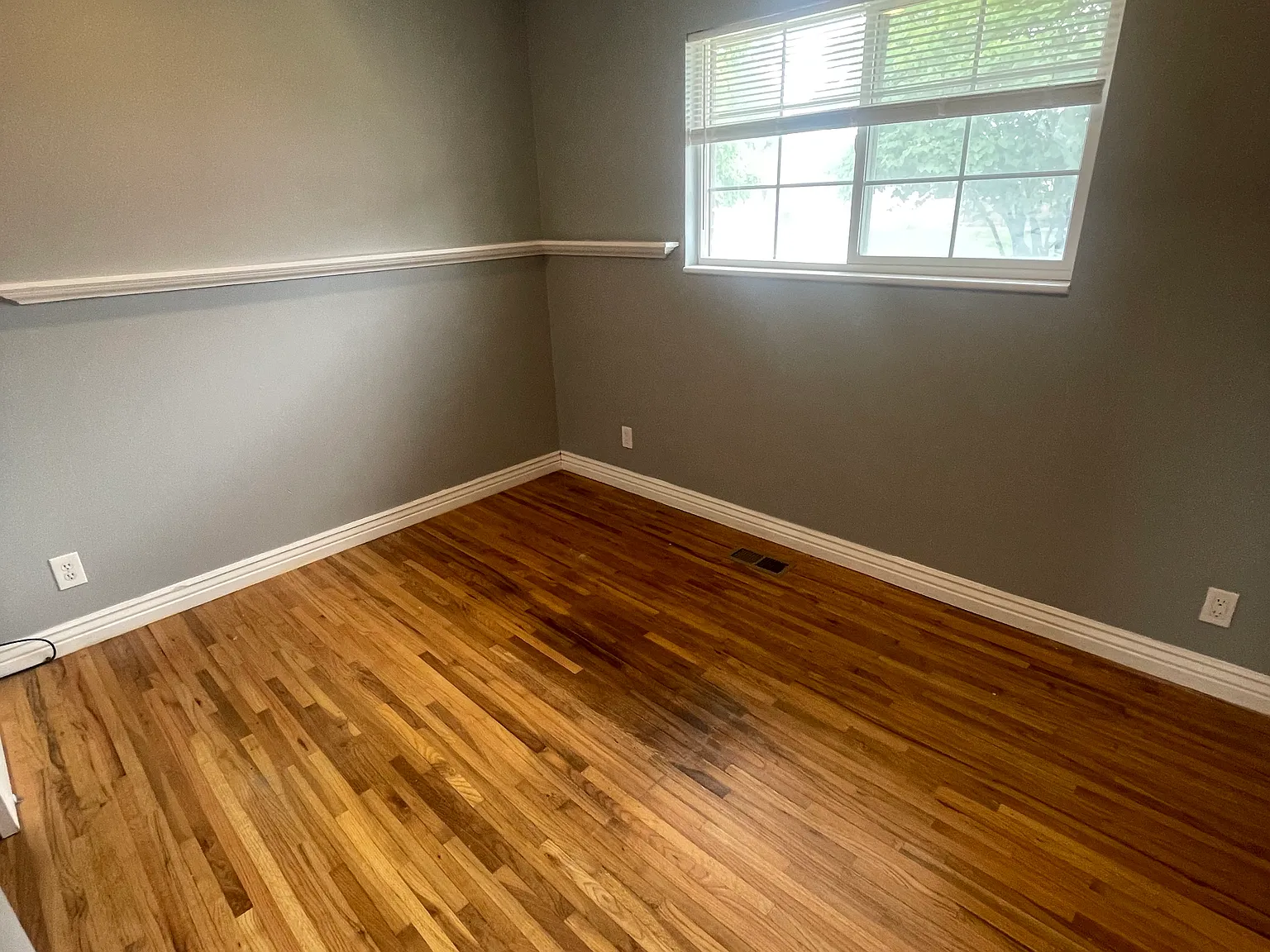 4 bed, 2106 sqft, $2,500 — Photo 3
