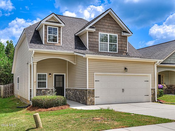 2nd image of 226 Claudia Drive