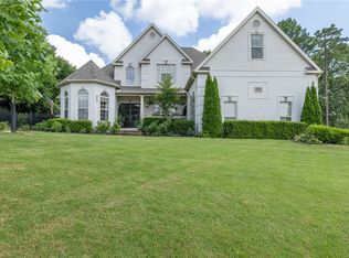 867 E Emerson Ln, Fayetteville, AR 72701