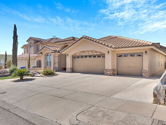 3rd image of 12521 Paseo Alegre Dr