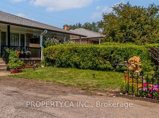 92 Clarion Rd #BASEMENT, Toronto, ON M9R 3Y7