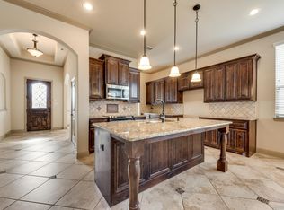 113 Manor Ln, Waxahachie, TX 75165