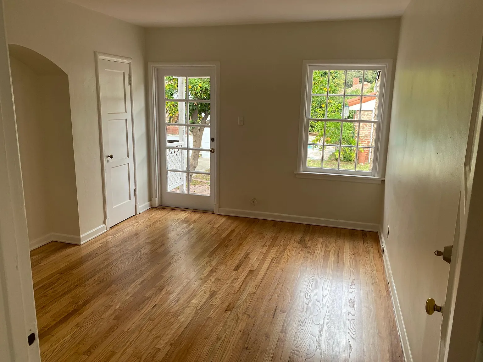 3 bed, 2897 sqft, $6,500 — Photo 3