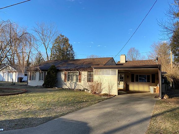 2nd image of 718 Bailey Ave