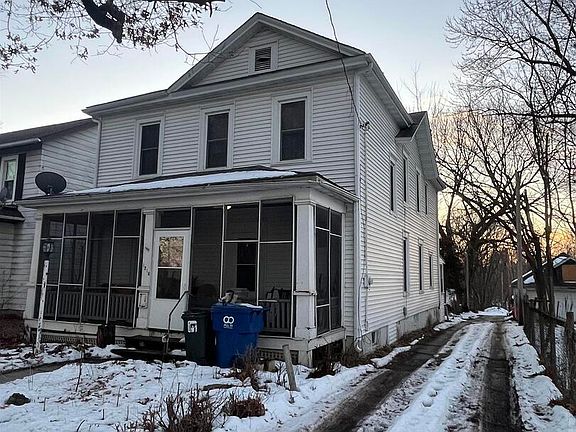 5th image of 1216 Scott St