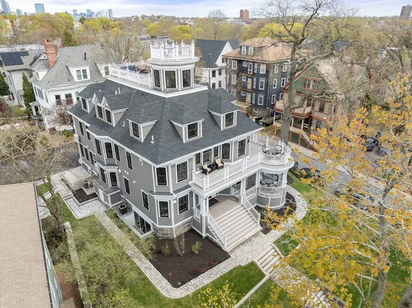 38 Spring Park Ave #3, Jamaica Plain, MA 02130