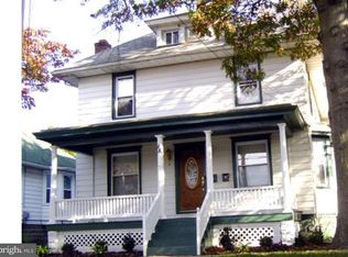 88 8th St, Salem, NJ 08079