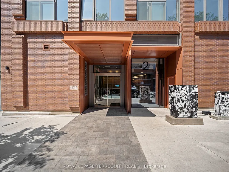 2 Augusta Ave #1303 — Photo 31