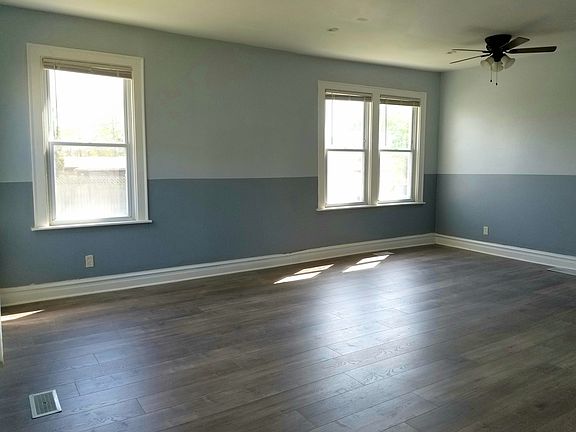 3rd image of 7258 S Campbell Ave