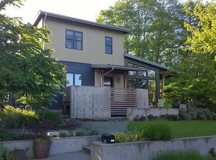 6332 46th Ave SW, Seattle, WA 98136