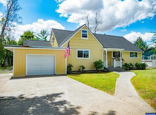 1020 S Airport Rd, Lebanon, OR 97355