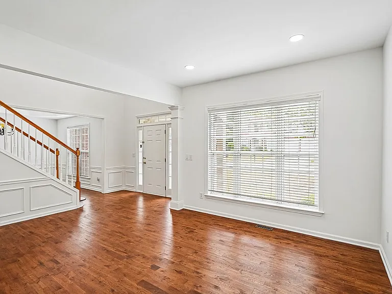 5157 Wellisford Ct #A — Photo 2