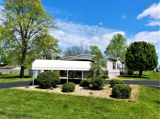 411 W Chestnut St, West Frankfort, IL 62896