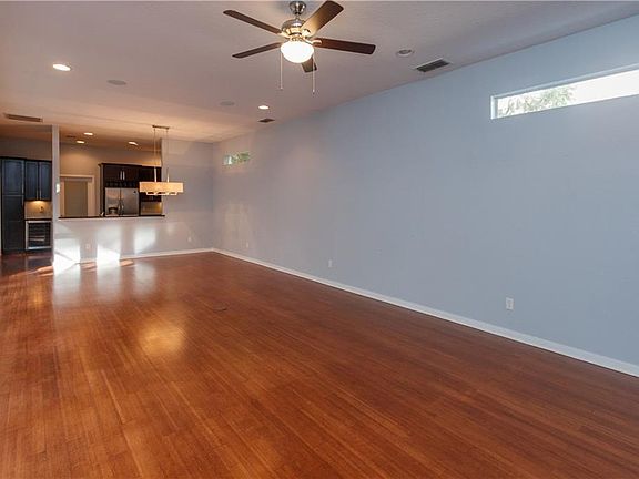 3rd image of 1613 Jessamine Ave
