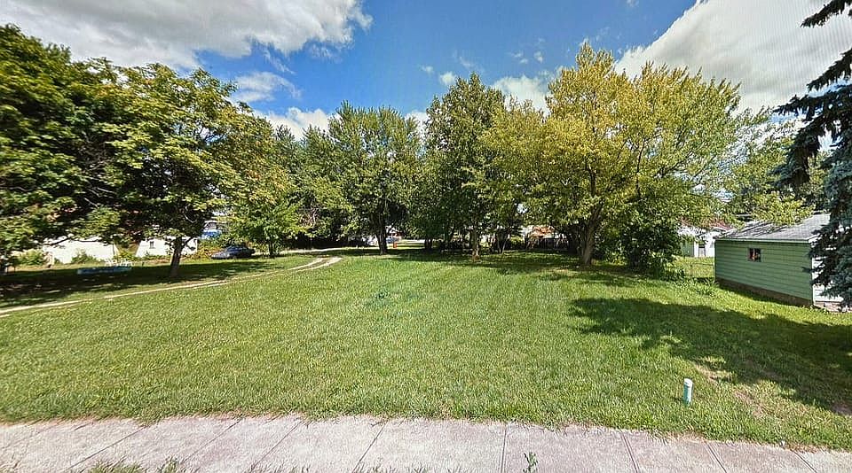 1st image of 1806 Noble St