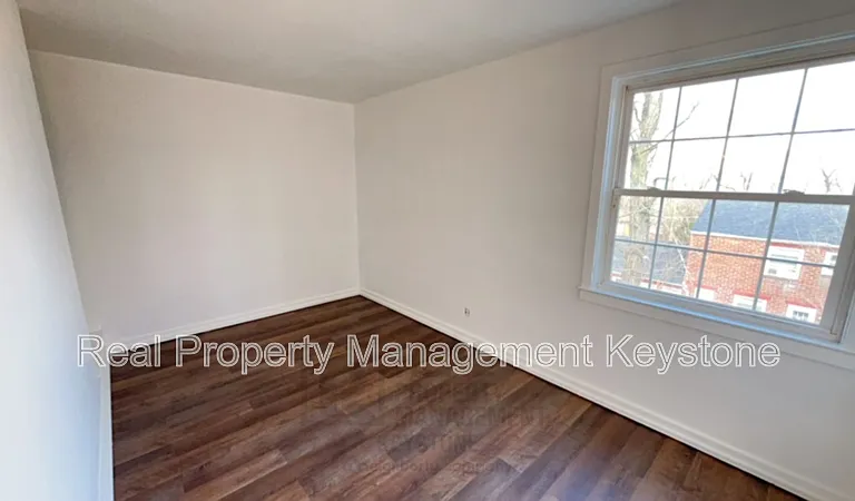 138 Delaware Dr — Photo 9