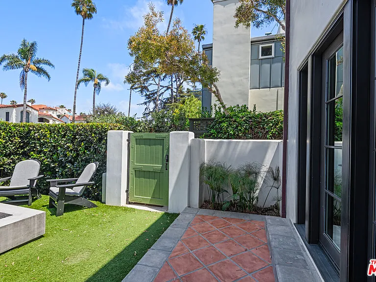 928 Lincoln Blvd #A — Photo 8