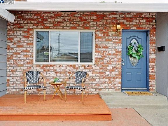 2nd image of 7549 Ashford Way
