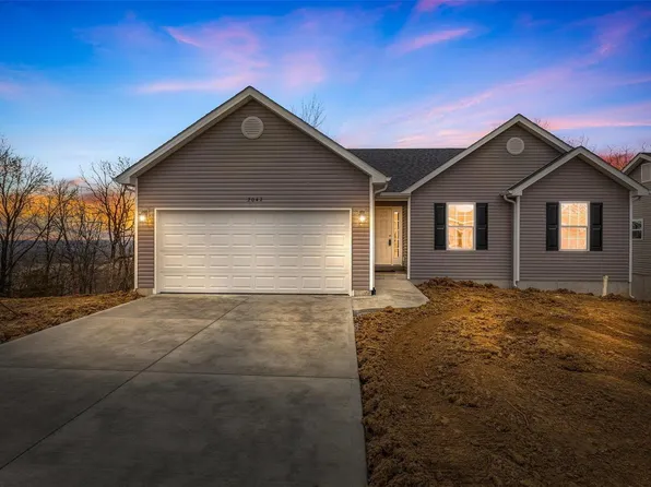 2042 Magnolia Way, Pevely, MO 63070