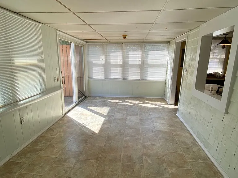 544 S 9th St #8 — Photo 10