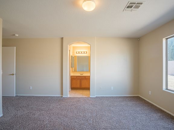 4th image of 6988 W Peck Dr