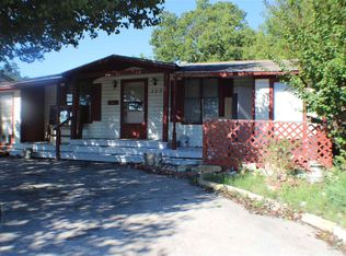 327 B St SW, Ardmore, OK 73401